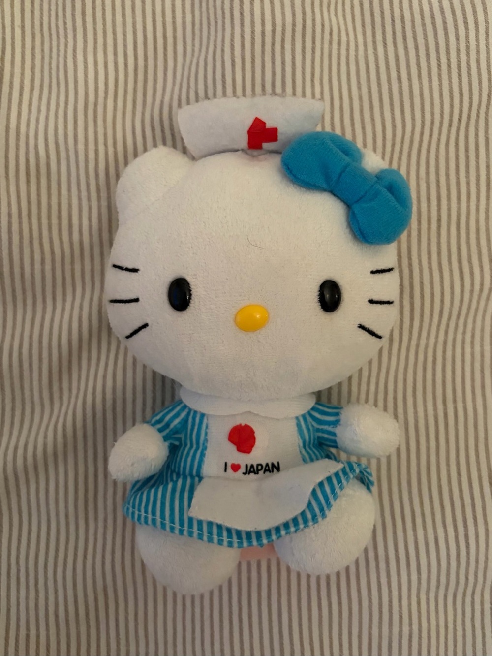 Sanrio TY Beanie Hello Kitty Nurse I Love Japan Plush 2011